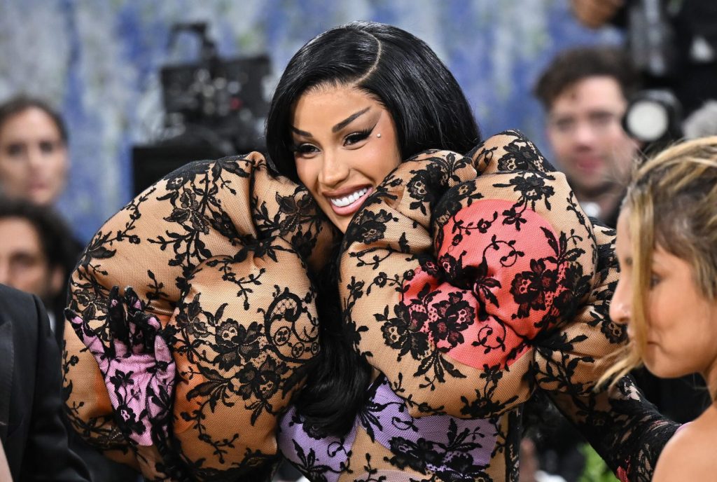 2026 BET Awards kunstnerliste: Cardi B, Doechii og mere