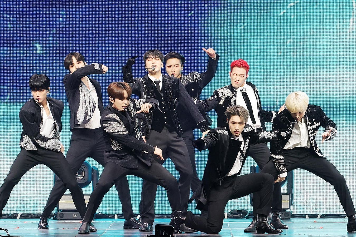 ATEEZ, BOYNEXTDOOR dominerer Seoul Music Awards 2026: Fuld vinderliste