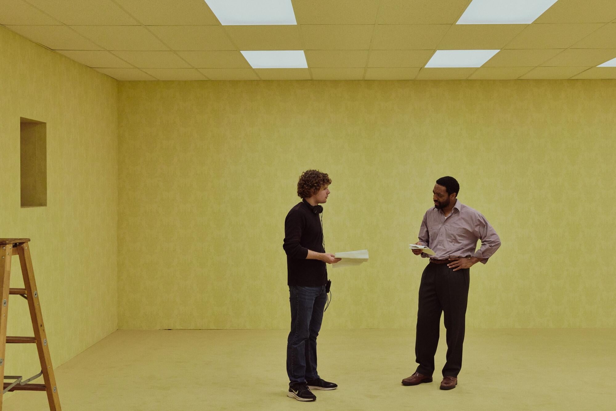 'Backrooms'-instruktør Kane Parsons genforenes med Osgood Perkins!