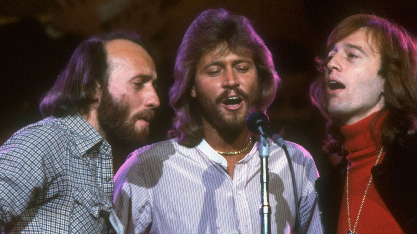 De 5 bedste Bee Gees-sange, der ikke forbliver i live eller hvor dyb er din kærlighed