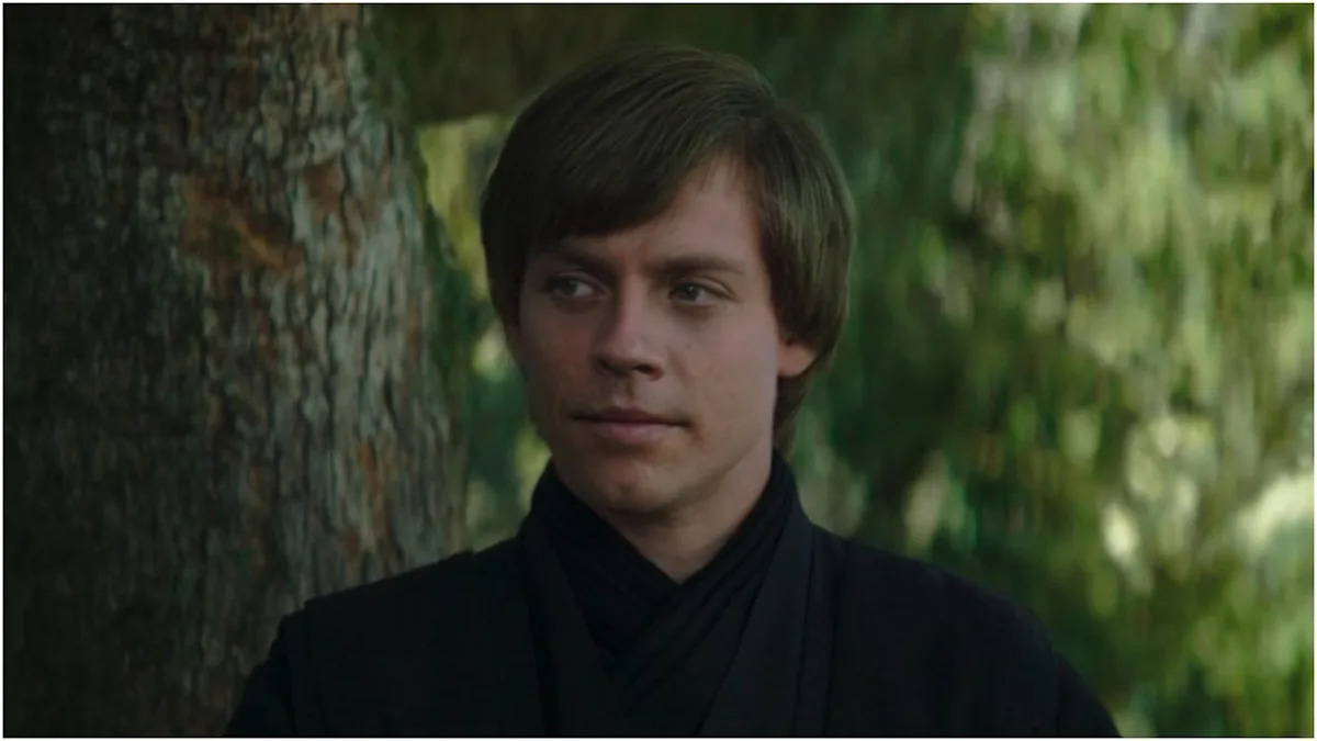 En Luke Skywalker-reference, der involverer Baby Yoda i The Mandalorian og Grogu, blev tilføjet på dagen, Jon Favre...