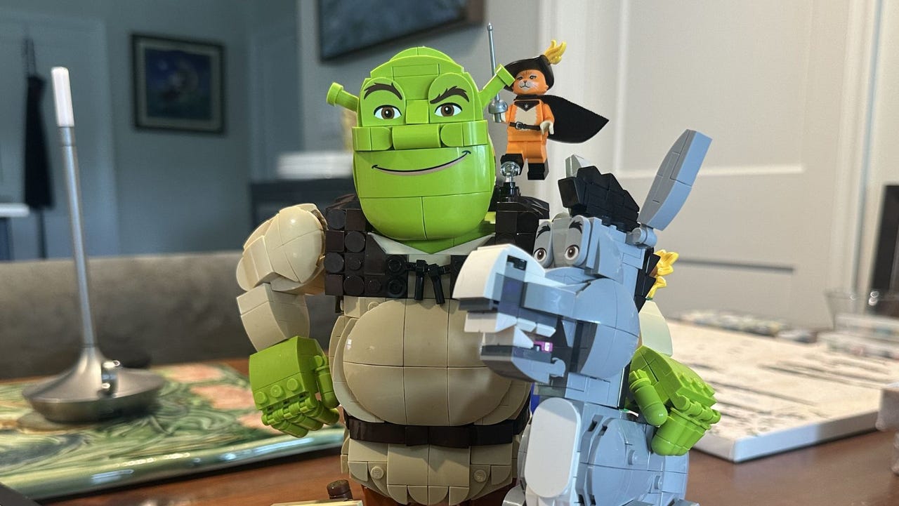 Gennemgang af LEGO Shrek, æsel og pus i støvler