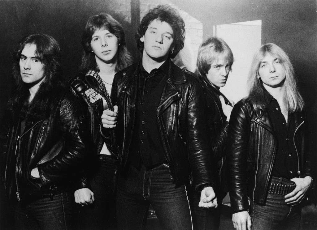 Iron Maiden Enforce telefonfrit ståområde ved Paris Show