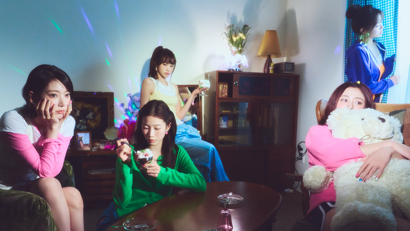 K-Pop-gruppen Le Sserafim omdefinerer sig selv på albummet Pureflow Pt. 1