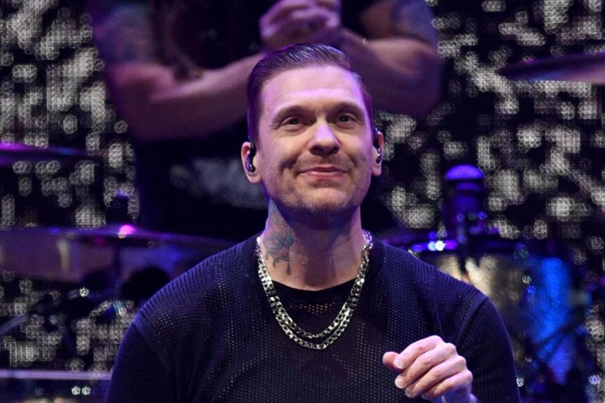 Shinedowns Brent Smith forklarer, hvorfor han foretrækker nomadelivsstil
