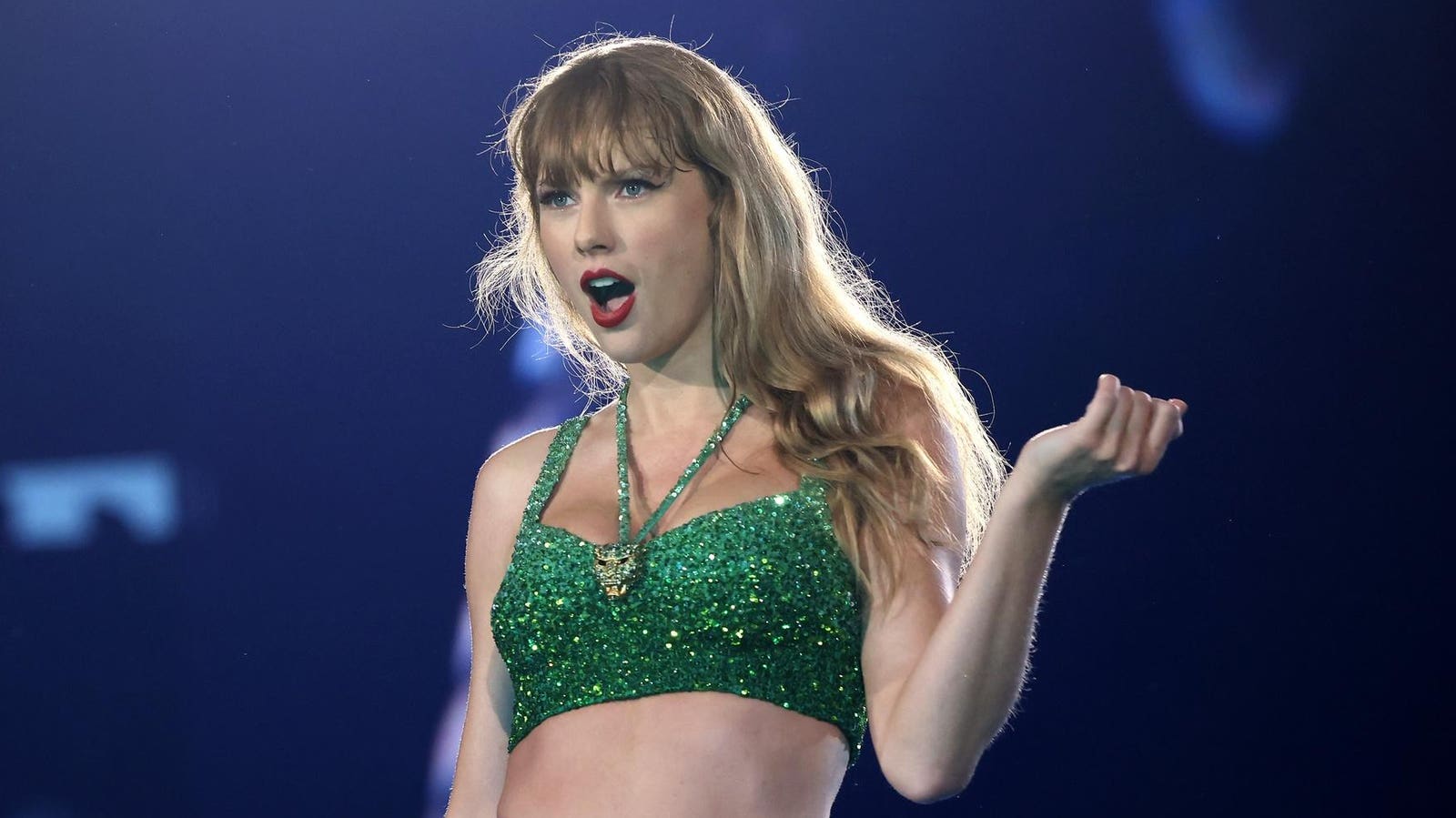 Taylor Swift bliver den første kunstner, der klarer et hitliste Feat