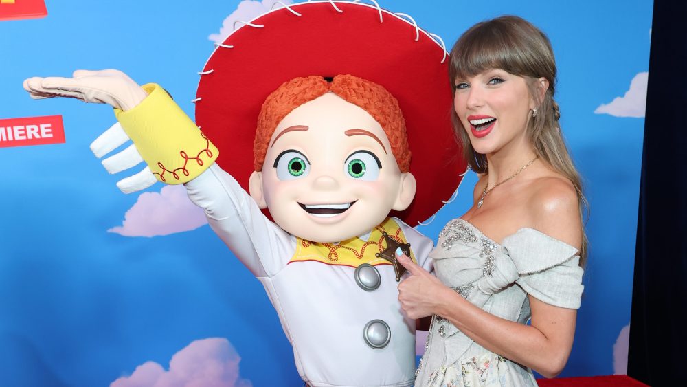 Taylor Swifts 'I Knew It, I Knew You' debuterer som nr. 1 på Hot 100