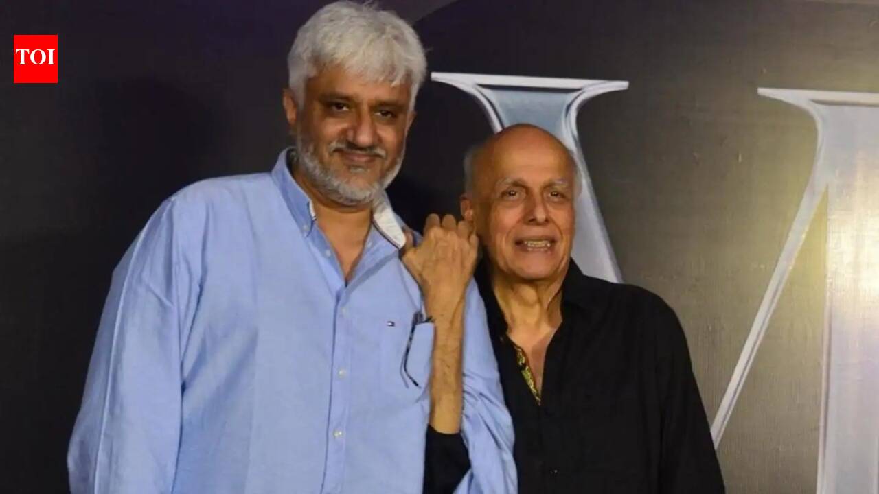 Vikram Bhatt siger, at Mahesh Bhatt afholdt sig fra at tale om sin svindelsag på Rs 30 crore og tid i fængsel på grund af DENNE grund: 'Jeg fik kun fem minutter til at tale' | Hindi film nyheder
